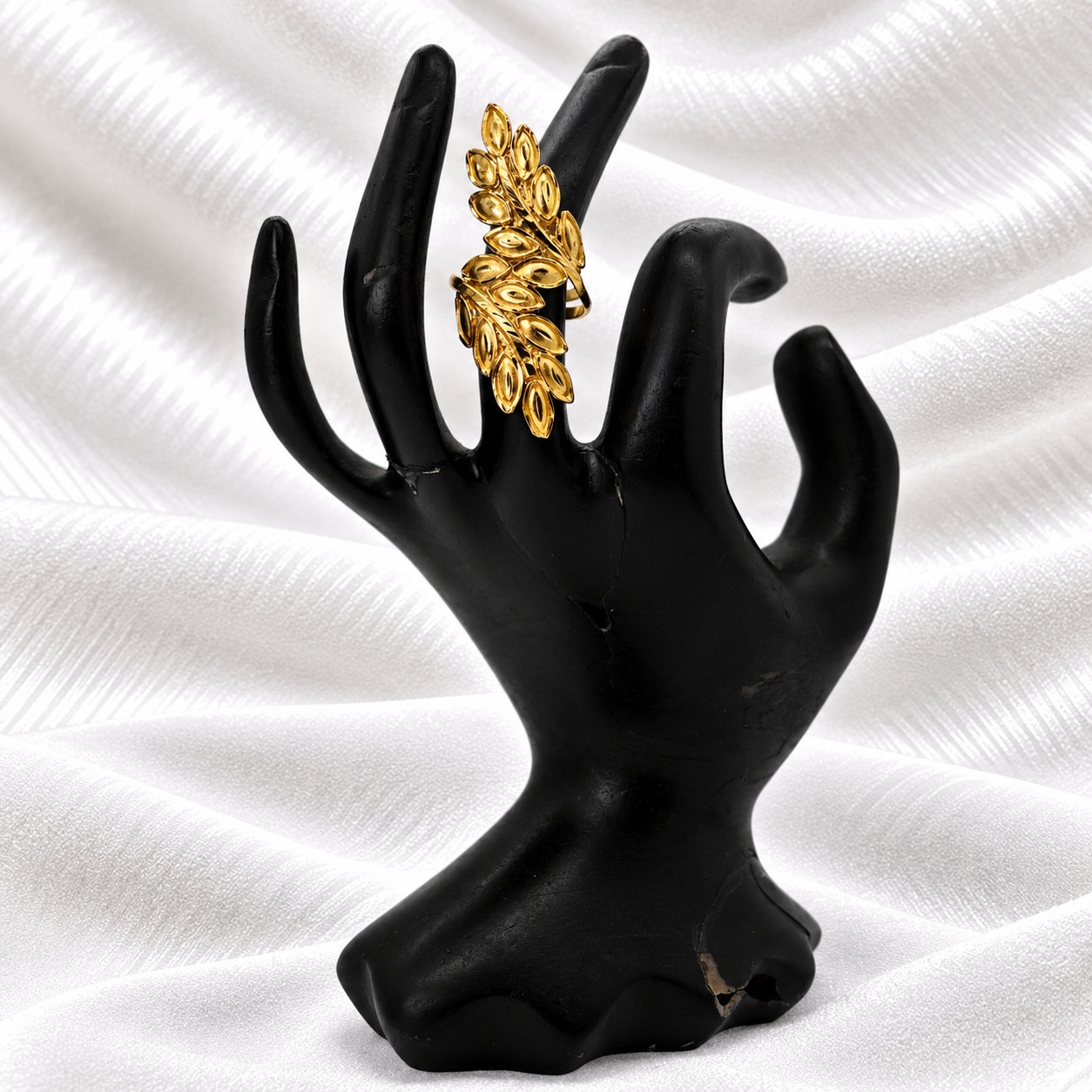 Caterpillar Ring